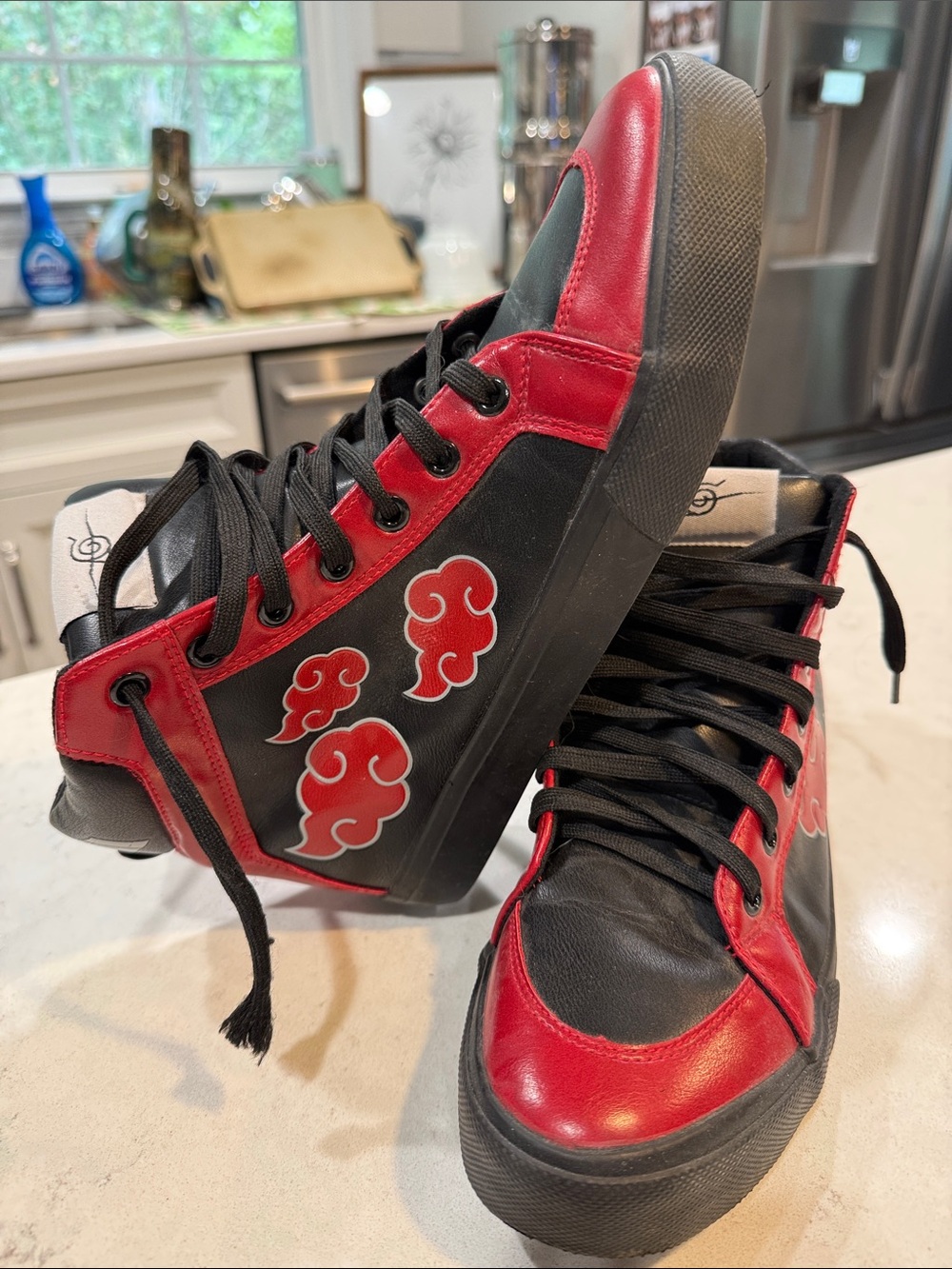 Naruto Shippuden Akatsuki Itachi Hi-Top Sneakers Ground Up Men's Size 7